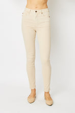 Load image into Gallery viewer, Judy Blue Tummy Control Garment Dyed Bone White Denim Skinny Jeans
