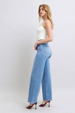 Ladda upp bild till gallerivisning, Judy Blue Wide Leg Medium Blue Washed Denim Jeans