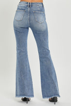 Cargar imagen en el visor de la galería, RISEN High Waist Raw Hem Flared Leg Blue Denim Jeans