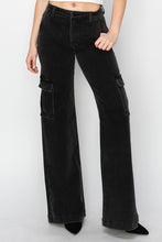 Load image into Gallery viewer, Risen Full Black Denim Wide Leg Cargo Jeans