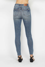 Load image into Gallery viewer, Judy Blue Tummy Control Vintage Wash Hem Destroy Blue Denim Skinny Jeans
