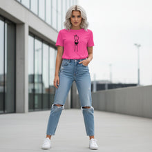 Carica l'immagine nel visualizzatore di Gallery, Queen of Hearts Women's Relaxed T-Shirt