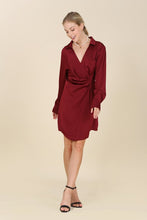 Ladda upp bild till gallerivisning, Lilou Satin Collared Wrap Mini Dress
