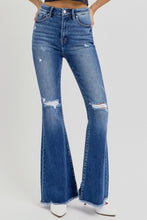 Carregar imagem no visualizador da galeria, RISEN High Rise Distressed Raw Hem Flared Leg Blue Denim Jeans
