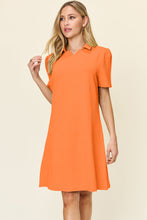 Cargar imagen en el visor de la galería, Double Take Solid Color Textured Collared Short Sleeve Dress
