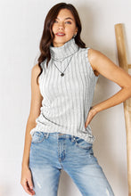 Загрузить изображение в средство просмотра галереи, Basic Bae Solid Color Ribbed Knit Turtleneck Tank Top
