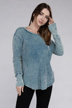 Загрузить изображение в средство просмотра галереи, Zenana Mineral Washed Long Sleeve Soft Waffle Knit Top
