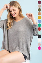 Carregar imagem no visualizador da galeria, Crew Neck Knit Sweater
