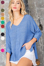 Carregar imagem no visualizador da galeria, Crew Neck Knit Sweater
