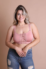 Cargar imagen en el visor de la galería, Boho Eye Lace Applique Bralette Plus Size
