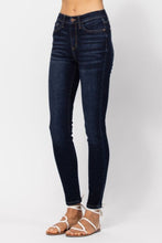 Carregar imagem no visualizador da galeria, Judy Blue Hand Sanded Dark Blue Denim Skinny Jeans
