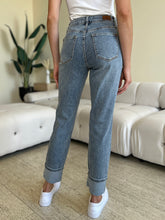 Carica l&#39;immagine nel visualizzatore di Gallery, Judy Blue High Waist Cuffed Hem Blue Denim Skinny Jeans
