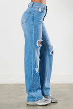 Загрузить изображение в средство просмотра галереи, Distressed Wide Leg Jeans
