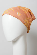 Carica l&#39;immagine nel visualizzatore di Gallery, Leto Bohemian Floral Lace Headscarf
