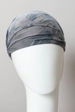 Carica l&#39;immagine nel visualizzatore di Gallery, Leto Wide Band Tie Dye Headwrap
