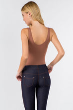 Carica l&#39;immagine nel visualizzatore di Gallery, Yelete V-Neck Basic Tank Top Thong Bodysuit
