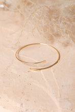 Load image into Gallery viewer, Leto Minimalist Design Arm Cuff Bangle Bracelet
