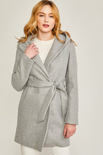 Carregar imagem no visualizador da galeria, JQ Fleece Belted Hoodie Coat
