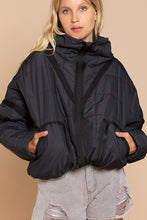 Cargar imagen en el visor de la galería, Quilted With Zipper Closure Jacket
