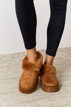 Load image into Gallery viewer, Legend Footwear Brown Furry Chunky Platform Ankle Boots
