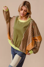 Cargar imagen en el visor de la galería, BiBi Color Block Striped Round Neck Sweatshirt
