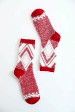 Cargar imagen en el visor de la galería, Faux Mohair Diamond Pattern Socks
