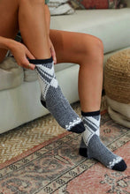 Cargar imagen en el visor de la galería, Faux Mohair Diamond Pattern Socks
