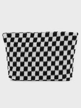 Carregar imagem no visualizador da galeria, Zenana Checkered Makeup Clutch Bag
