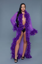 Carregar imagem no visualizador da galeria, BE WICKED Glamour Boa Feather Trim Robe
