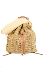 Загрузить изображение в средство просмотра галереи, Woven Straw Backpack
