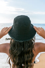 Cargar imagen en el visor de la galería, Ali&#39;s Corner Distressed Frayed Edge Canvas Bucket Hat
