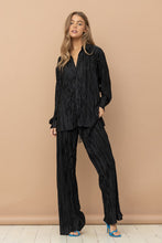 Load image into Gallery viewer, Pleated Blouse Pants Set
