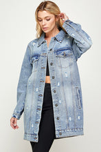 Cargar imagen en el visor de la galería, Blue Age Washed Distressed Longline Denim Jacket
