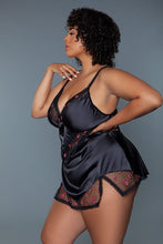 Carregar imagem no visualizador da galeria, BE WICKED Katherine Black Satin Babydoll
