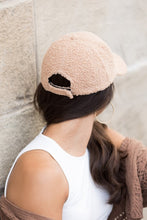 Carregar imagem no visualizador da galeria, Ali&#39;s Corner Boucle Sherpa Teddy Bear Knit Ball Cap
