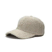 Carregar imagem no visualizador da galeria, Ali&#39;s Corner Boucle Sherpa Teddy Bear Knit Ball Cap
