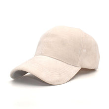 Carregar imagem no visualizador da galeria, Velour Ball Cap
