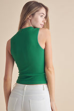 Carregar imagem no visualizador da galeria, Yelete Solid Color Mock Neck Cropped Ribbed Knit Top
