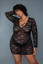 Cargar imagen en el visor de la galería, BE WICKED Lynn Plus Size Delicate Lace Chemise
