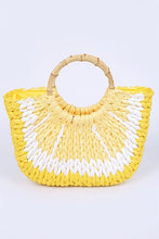 Carregar imagem no visualizador da galeria, Faux Straw Lemon Bamboo Handle Summer Tote
