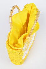 Carregar imagem no visualizador da galeria, Faux Straw Lemon Bamboo Handle Summer Tote
