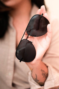 Julia Rose Black Unisex Aviator Sunglasses