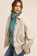 Carregar imagem no visualizador da galeria, La Miel Corduroy Button Down Washed Shacket
