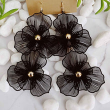 Загрузить изображение в средство просмотра галереи, Royal Garden Double Bloom Earrings
