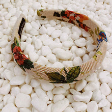 Загрузить изображение в средство просмотра галереи, Ellison and Young Vintage Garden Floral Headband
