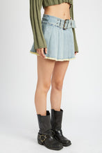 Load image into Gallery viewer, Emory Park Blue Denim Pleated Mini Skirt
