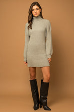 Carregar imagem no visualizador da galeria, Gilli Turtle Neck Balloon Sleeve Sweater Mini Dress
