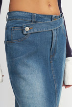 Cargar imagen en el visor de la galería, Emory Park Modern Chic Asymmetrical Belted Front Slit Raw Hem Blue Denim Maxi Skirt
