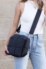 Carregar imagem no visualizador da galeria, Romy Fold-Over Puffer Crossbody Plus Pouch
