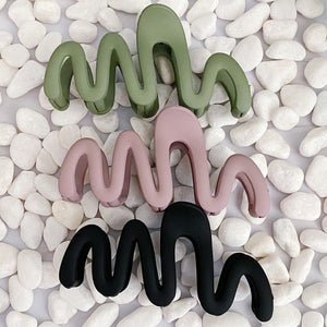 Ellison and Young Double M Oversized Hair Claw Set Of 3